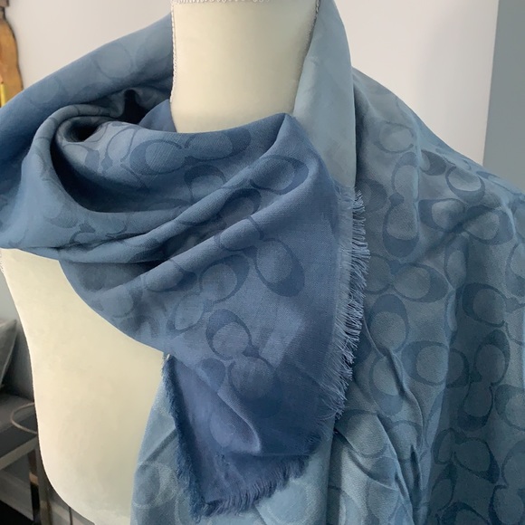 NWT Coach Oversized Signature Print Scarf - Picture 2 of 11